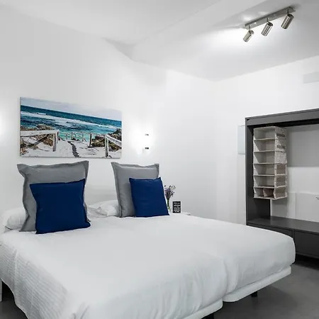 Blue Eyes Apartment *